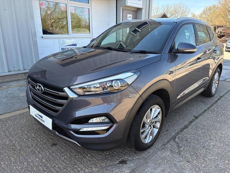 Used Hyundai Tucson Premium 116 HP (85 kW) 2016 Grey SUV