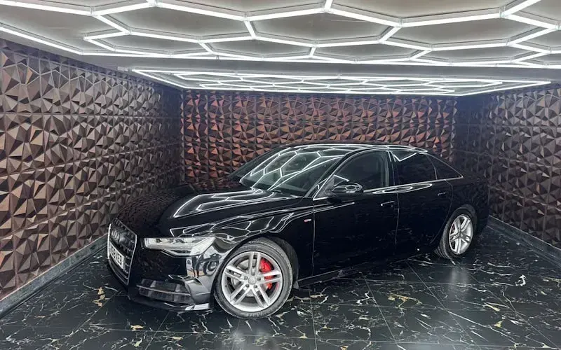 Used Audi A6 S-Line 190 HP (139 kW) 2018 Black Sedan