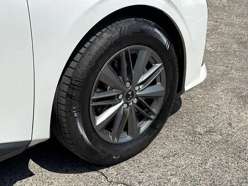 Used DS Automobiles DS4 Bastille 129 HP (94 kW) 2023 White SUV