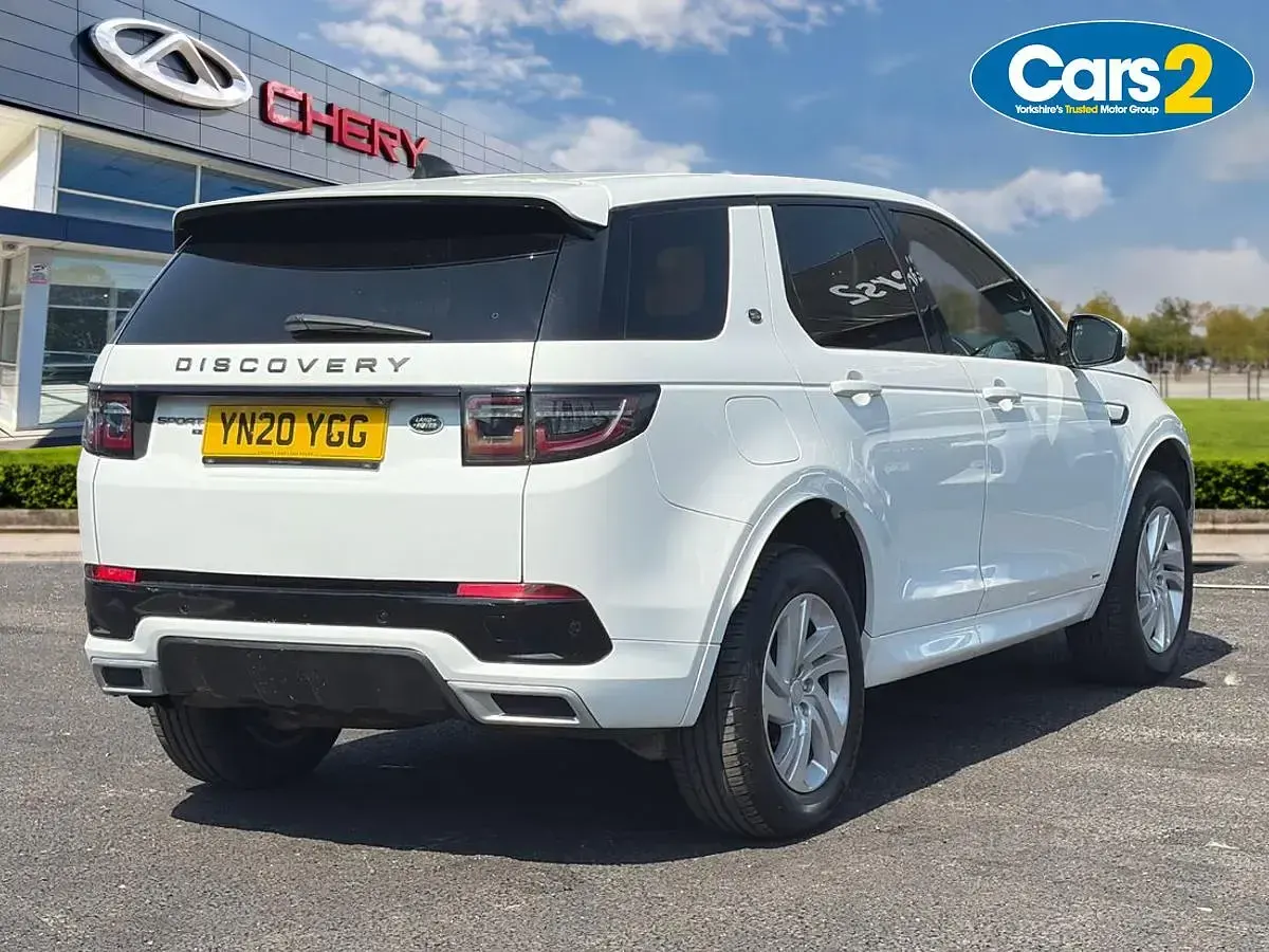Used Land Rover Discovery Sport R-Dynamic 150 HP (110 kW) 2020 White SUV