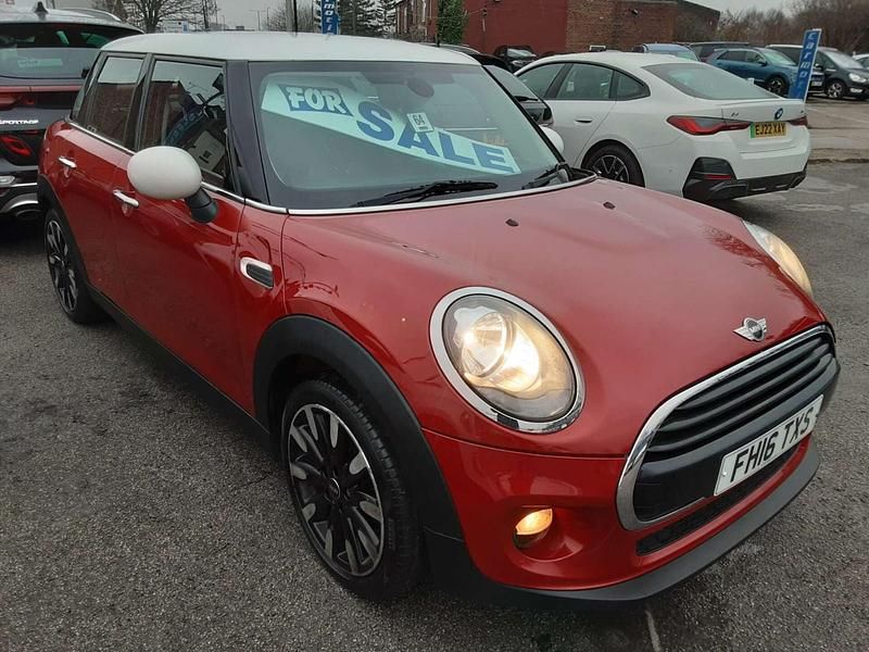 Used Mini Cooper Hatch 2016 Red Hatchback
