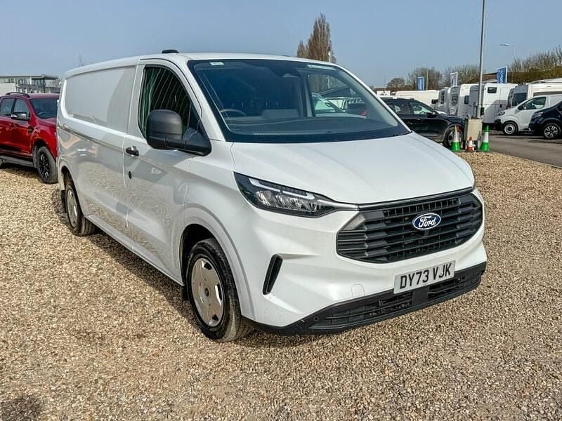 Used Ford Transit Custom Trend 136 HP (100 kW) 2024 White Van