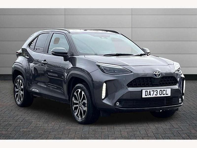 Grey Used 2023 Toyota Yaris Cross Design SUV | £23,095 (Fair price) - Image 1/2