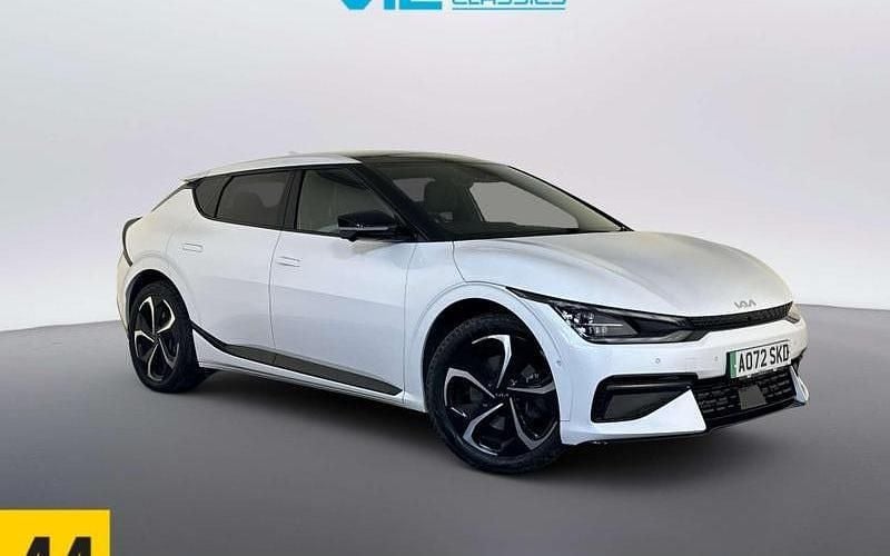 Used Kia EV6 GT-Line S 167 kW (228 HP) 2023 White SUV
