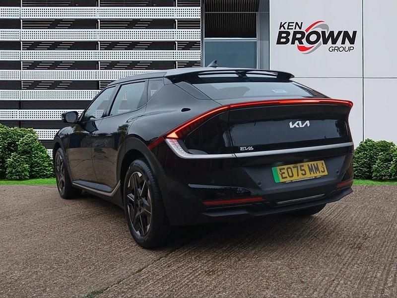 New Kia EV6 Air 2025 Black SUV