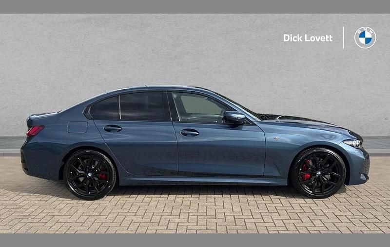Used BMW 320 M Sport 180 HP (132 kW) 2025 Blue Sedan