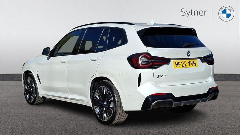 Used BMW iX3 M Sport 207 kW (282 HP) 2022 White SUV