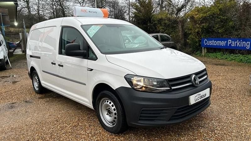 Used VW Caddy Maxi Startline 150 HP (110 kW) 2018 White MPV