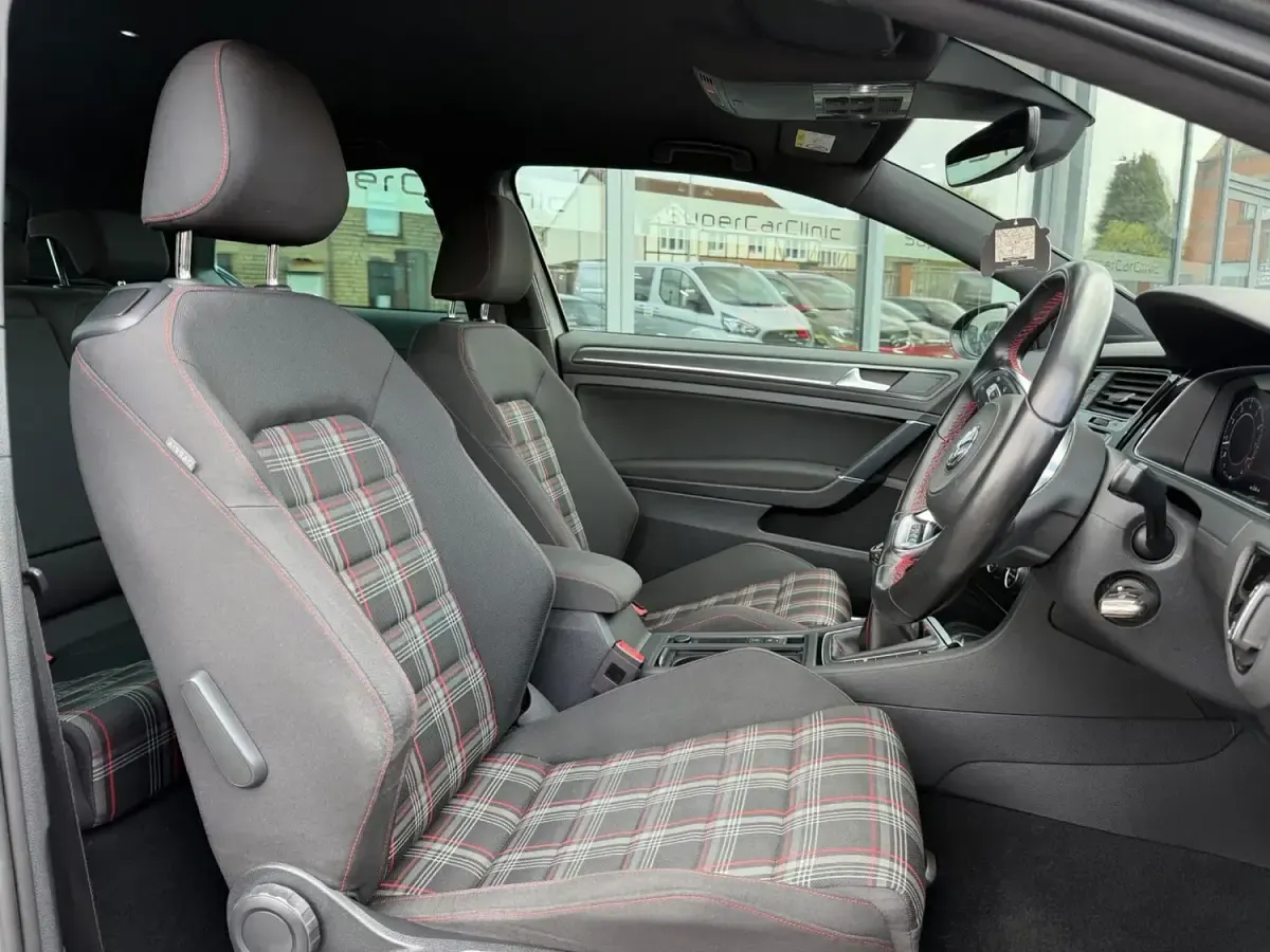 Used VW Golf VII GTI 245 HP (180 kW) 2019 Grey Hatchback