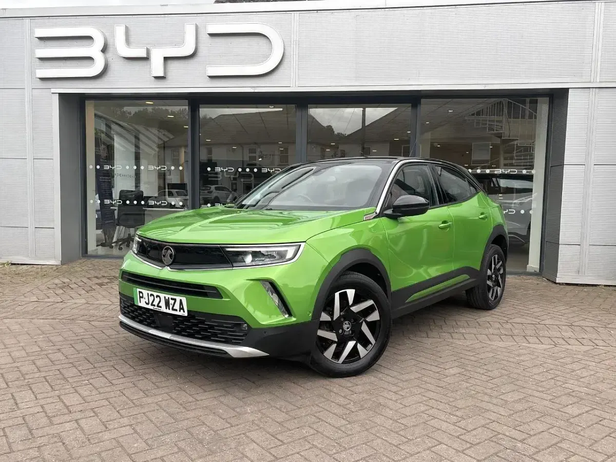 Used Vauxhall Mokka Elite 98 kW (134 HP) 2022 Green SUV