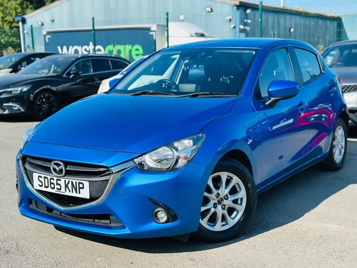 Used Mazda 2 2015 Blue Hatchback