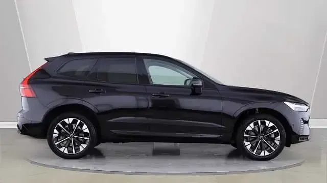 Usado Volvo XC60 Ultra 250 HP (183 kW) 2026 SUV