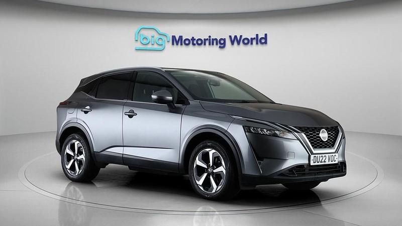 Used Nissan Qashqai N-Connecta 158 HP (116 kW) 2022 Grey SUV