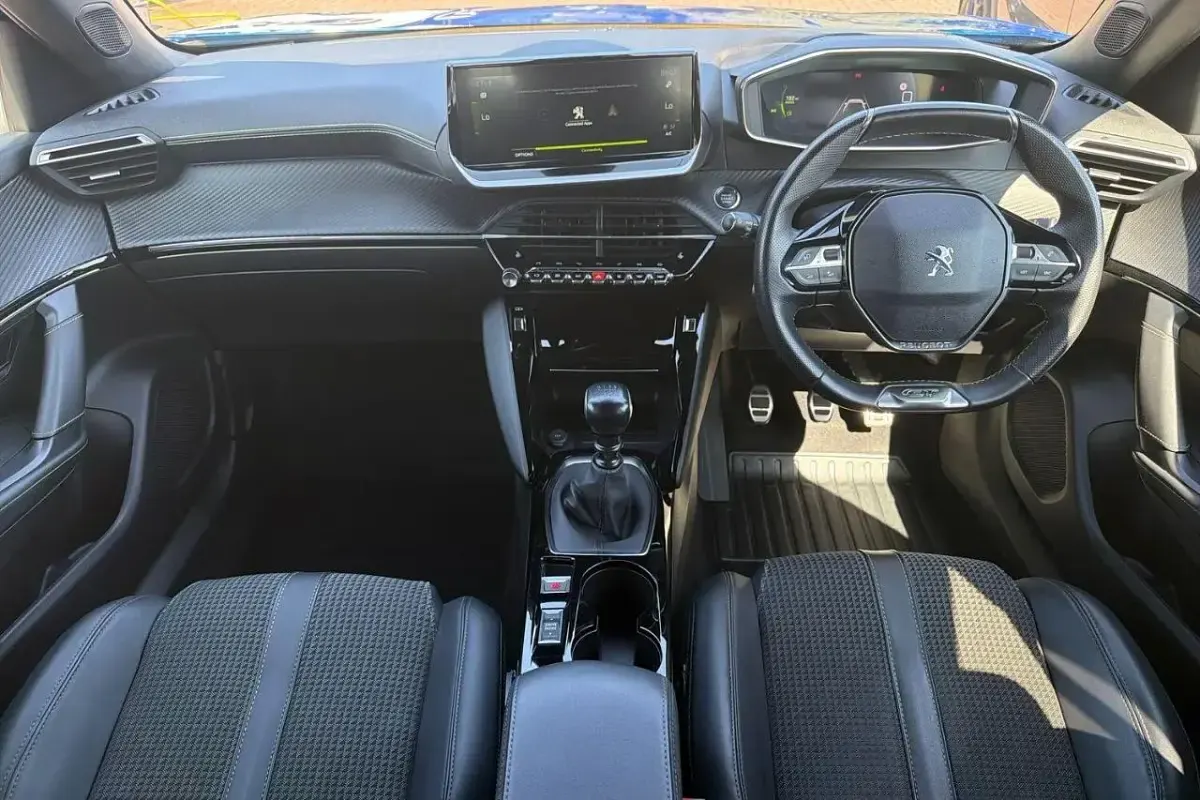 Used Peugeot 2008 GTi 129 HP (94 kW) 2023 Blue SUV