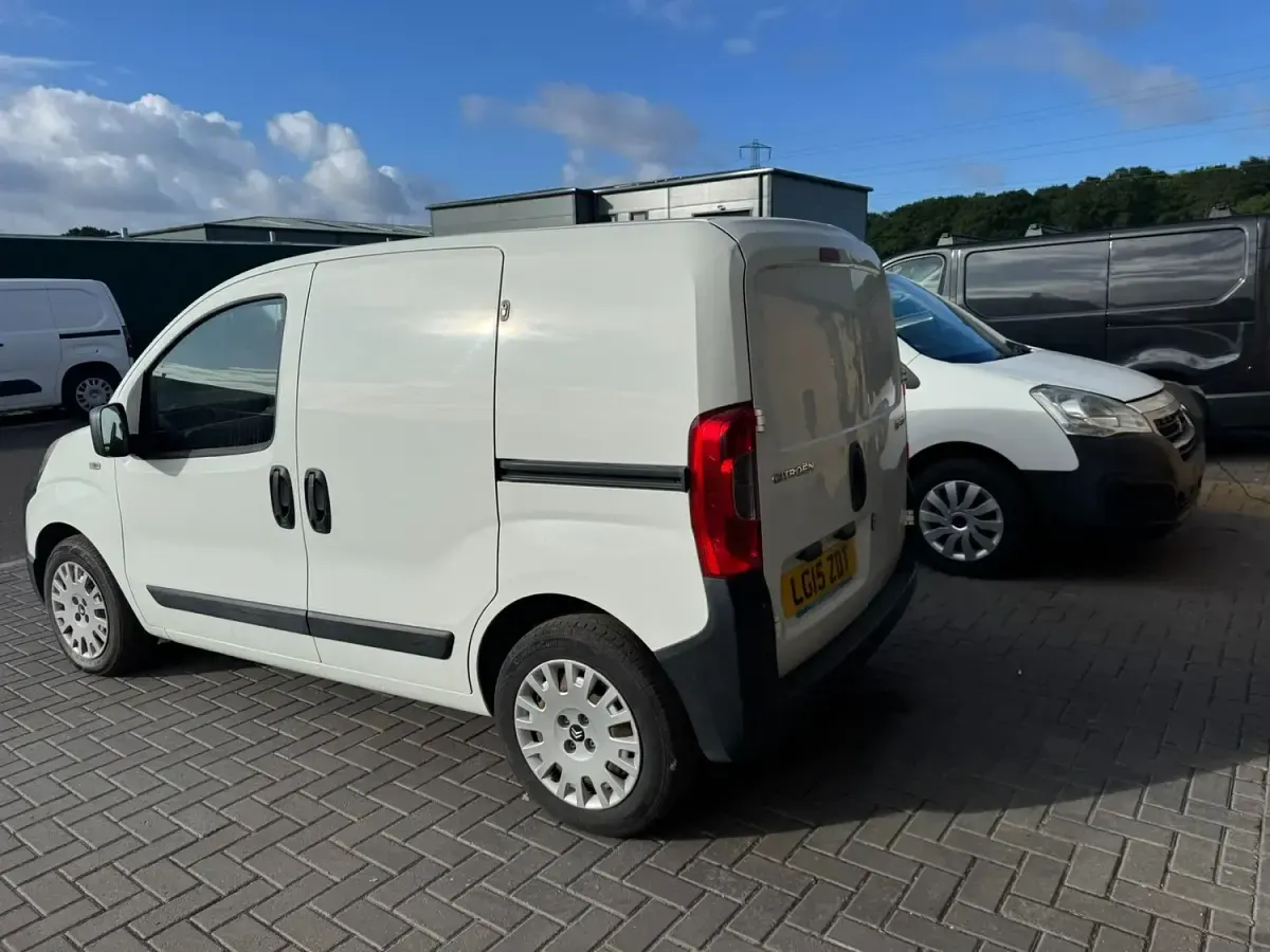 Used Citroën Nemo 75 HP (55 kW) 2015 White MPV