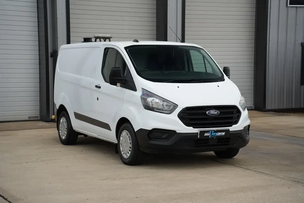 Used Ford Transit Custom 130 HP (95 kW) 2021 White Van