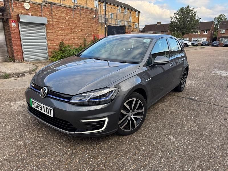 Used VW e-Golf 99 kW (135 HP) 2019 Grey Hatchback