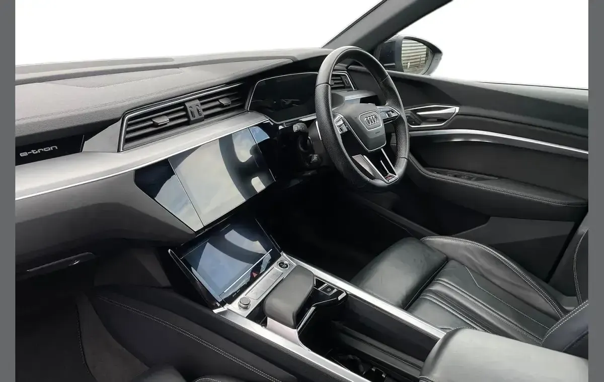 Used Audi e-tron S-Line 230 kW (313 HP) 2022 Black SUV