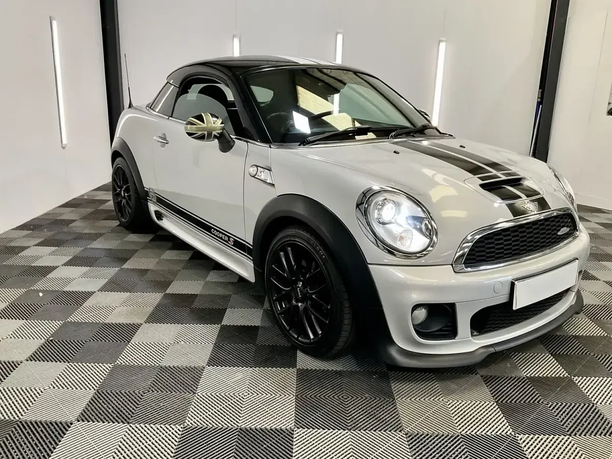 Used Mini Cooper S Coupé 2012 Silver Coupe
