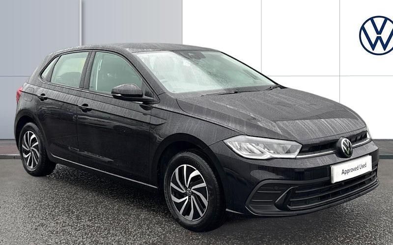 Used VW Polo Life 95 HP (69 kW) 2025 Black Hatchback