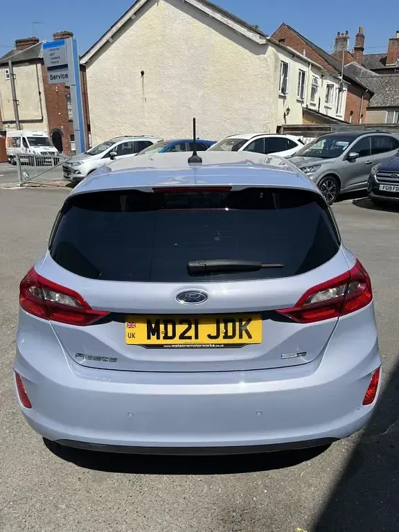 Used Ford Fiesta Titanium 125 HP (91 kW) 2021 Blue Hatchback