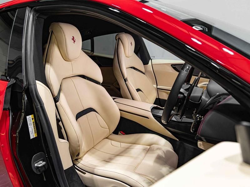 Used Ferrari Purosangue 725 HP (533 kW) 2024 Red SUV