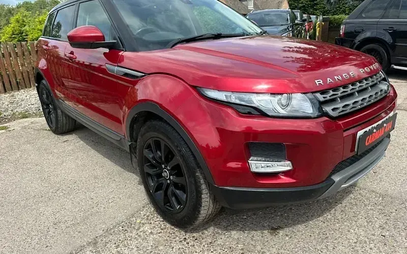 Used Land Rover Range Rover evoque Pure 190 HP (139 kW) 2015 Hatchback