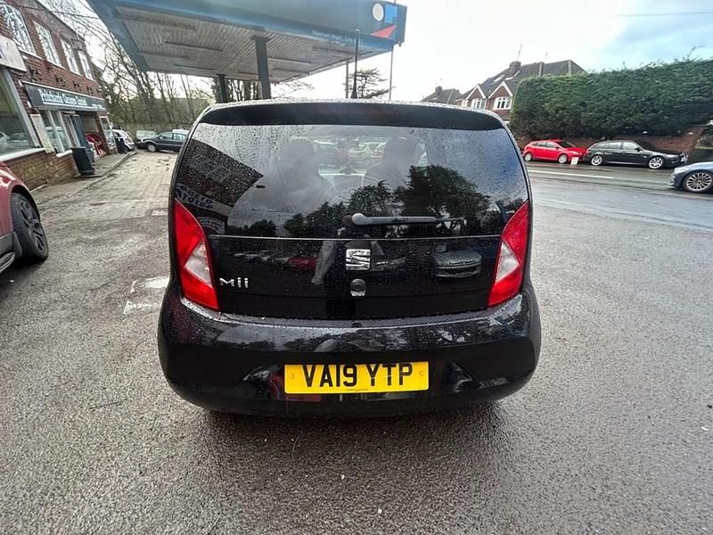 Used Seat Mii Design 2019 Metallic black Hatchback