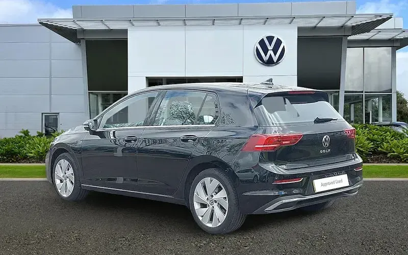 Used VW Golf VIII Style 150 HP (110 kW) 2025 Black Hatchback