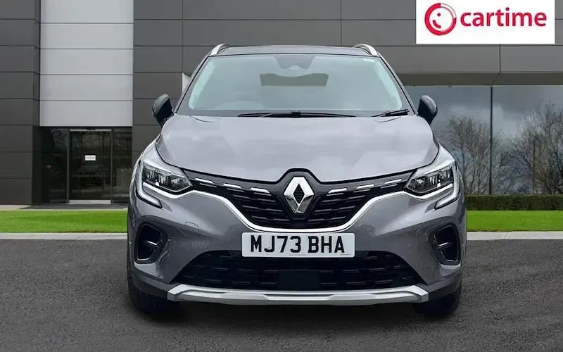 Used Renault Captur Techno 160 HP (117 kW) 2023 Grey SUV