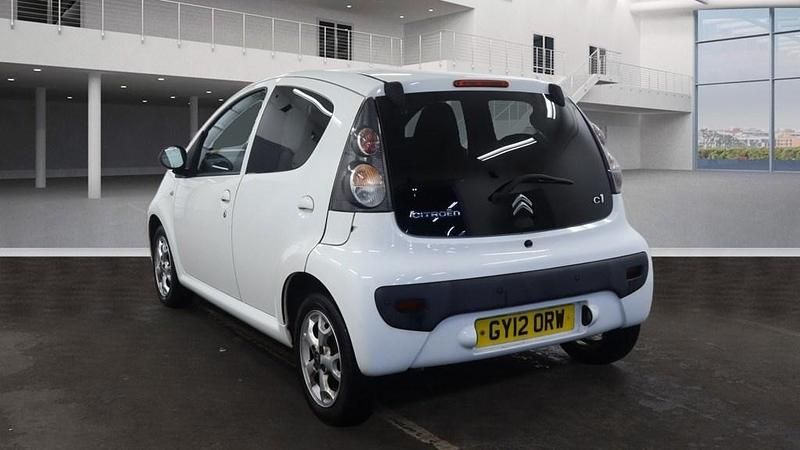 Usado Citroën C1 VTR Sport 68 HP (50 kW) 2012 Branco Citadino