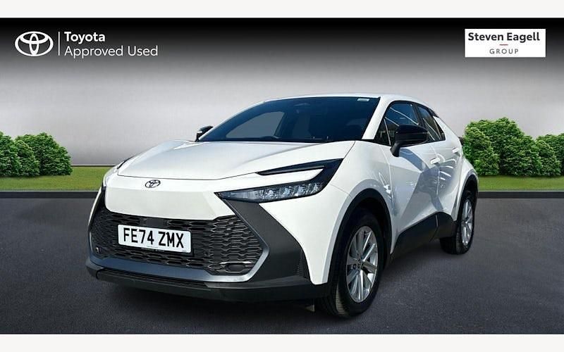 Used Toyota C-HR 140 HP (102 kW) 2026 SUV