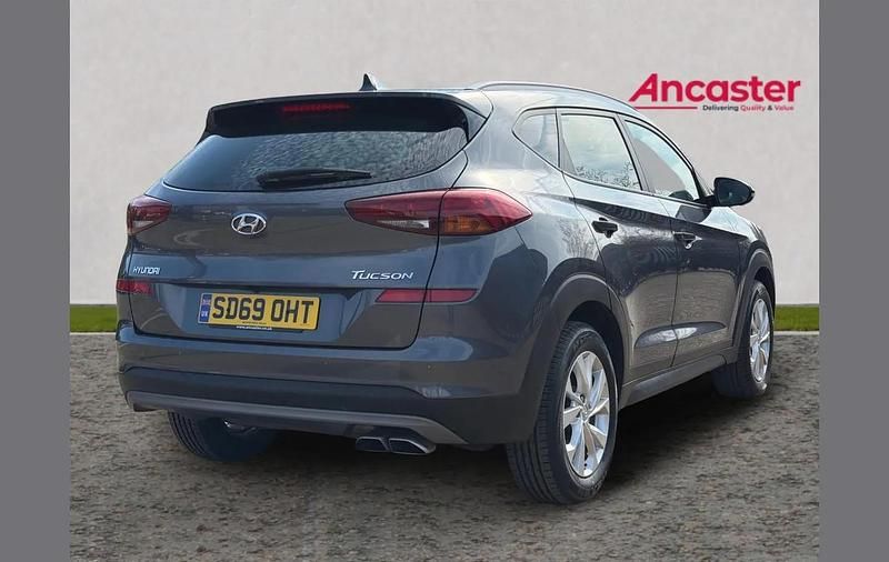 Used Hyundai Tucson SE 177 HP (130 kW) 2019 Grey SUV