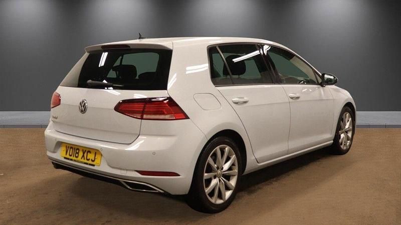 Used VW Golf VII GT 150 HP (110 kW) 2018 Silver Hatchback