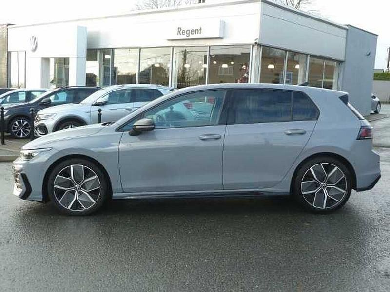 Used VW Golf VIII 150 HP (110 kW) 2025