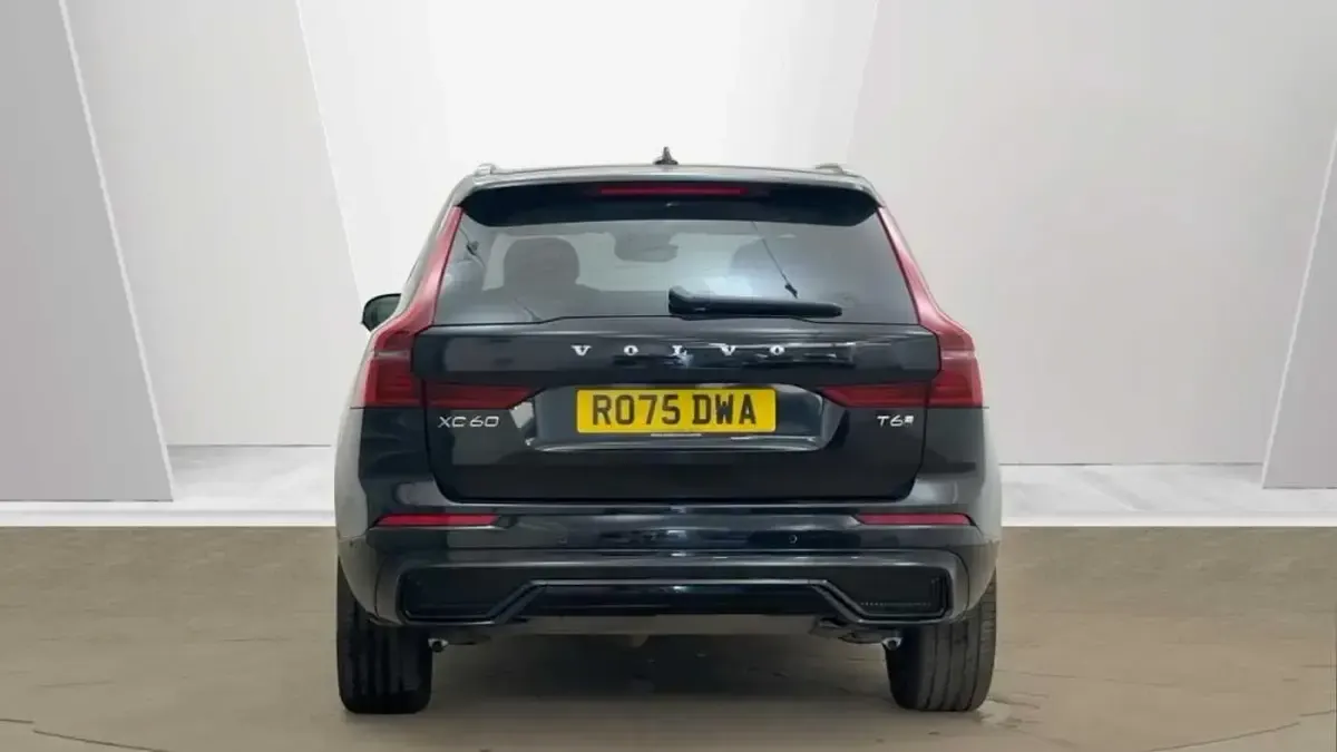 Used Volvo XC60 Plus 345 HP (253 kW) 2026 SUV