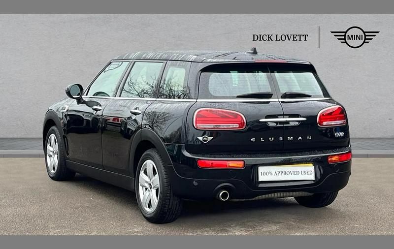 Used Mini Cooper Clubman Classic 134 HP (98 kW) 2022 Black Estate