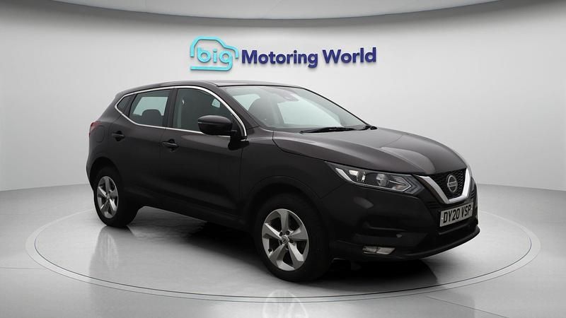 Used 2020 Nissan Qashqai Acenta Premium SUV | £12,300 (Good price) - Image 1/4