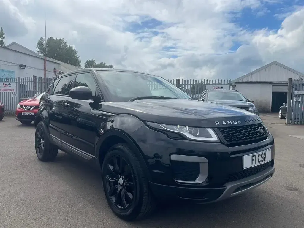 Used Land Rover Range Rover evoque SE 150 HP (110 kW) 2017 Black SUV