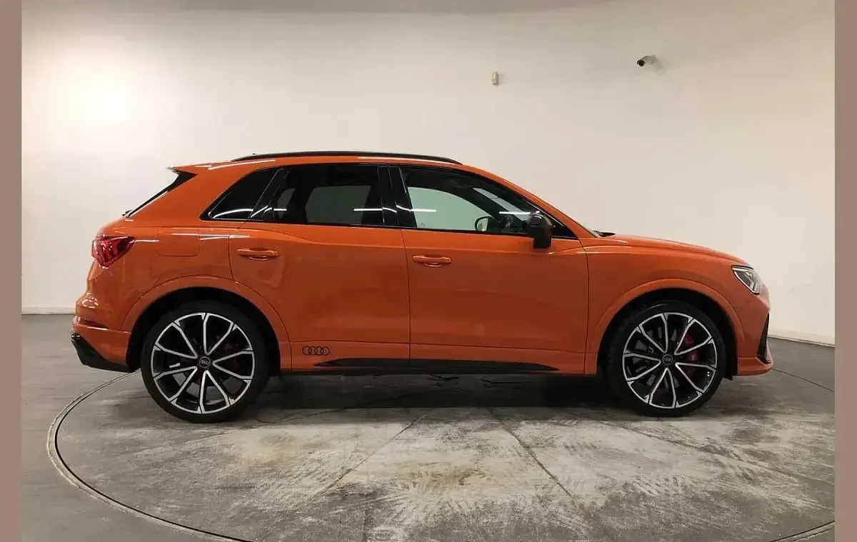 Used Audi RS Q3 Sport 400 HP (294 kW) 2022 Orange SUV