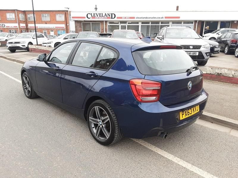 Used BMW 118 Sport Line 2013 Blue Hatchback