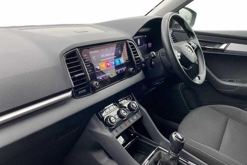 Used Skoda Karoq SE Drive 110 HP (80 kW) 2022 Brilliant silver metallic SUV