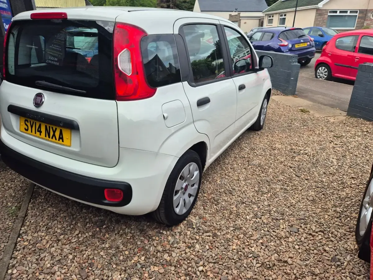 Used Fiat Panda Pop 69 HP (50 kW) 2014 White Hatchback