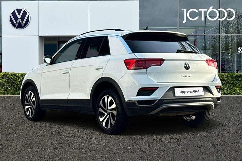 Usado VW T-Roc Active 110 HP (80 kW) 2021 Branco SUV