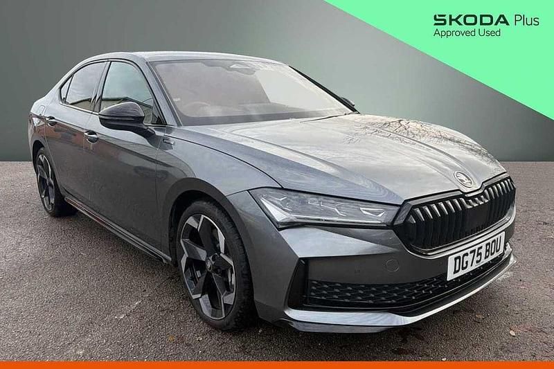 Used Skoda Superb SportLine 204 HP (150 kW) 2025 Grey Hatchback