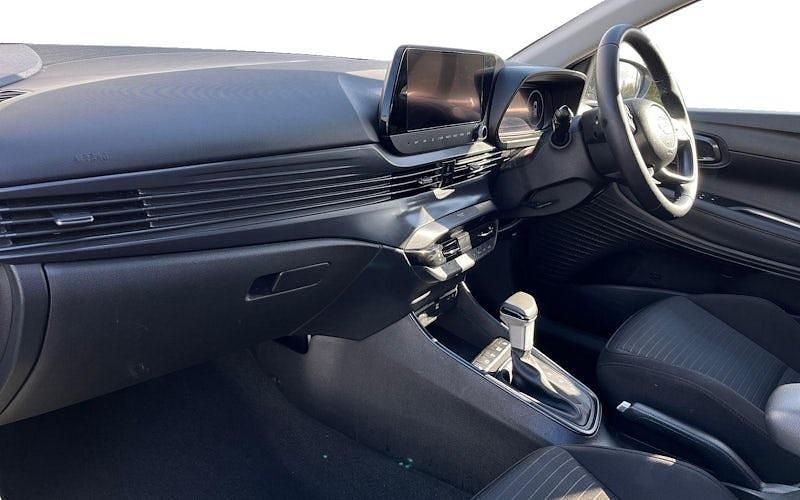 Used Hyundai i20 Premium 101 HP (74 kW) 2023 Hatchback