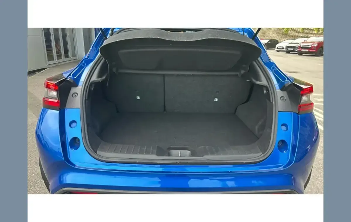 Used Nissan Juke N-Connecta 112 HP (82 kW) 2025 Blue SUV