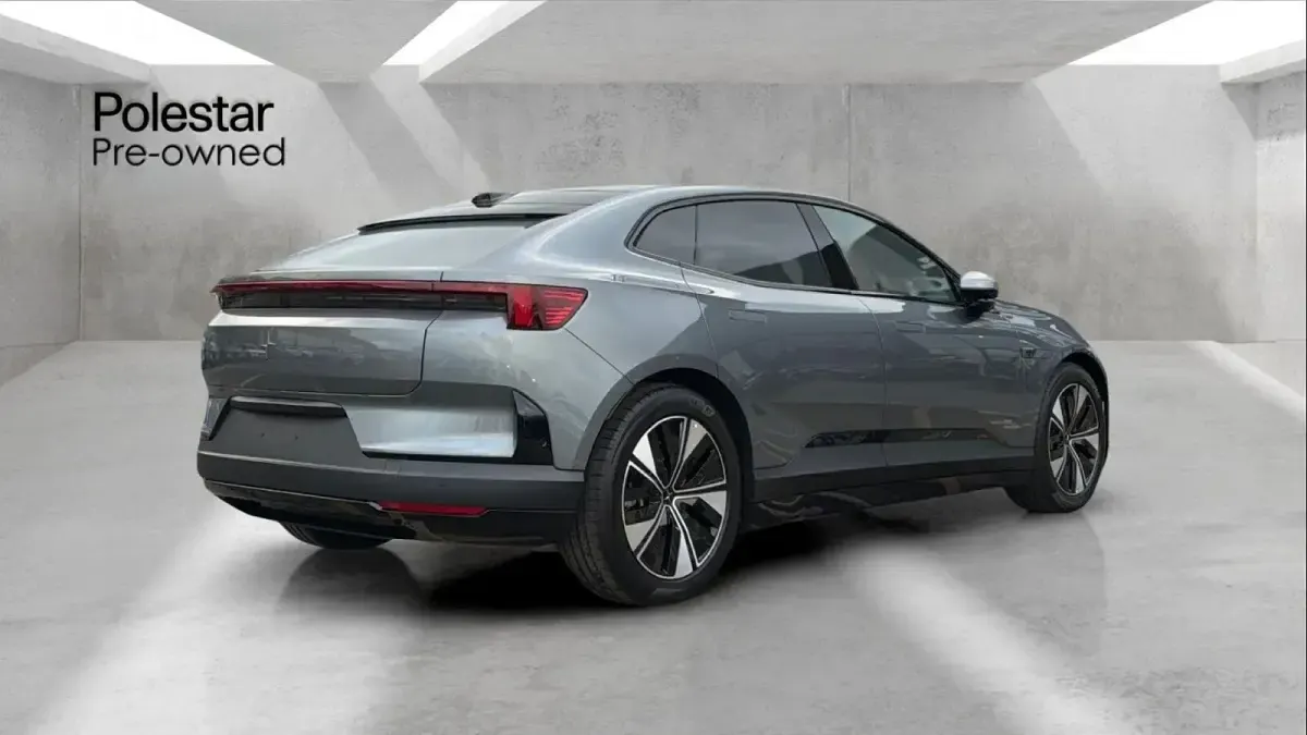 New Polestar 4 Plus 200 kW (272 HP) 2026 Grey SUV