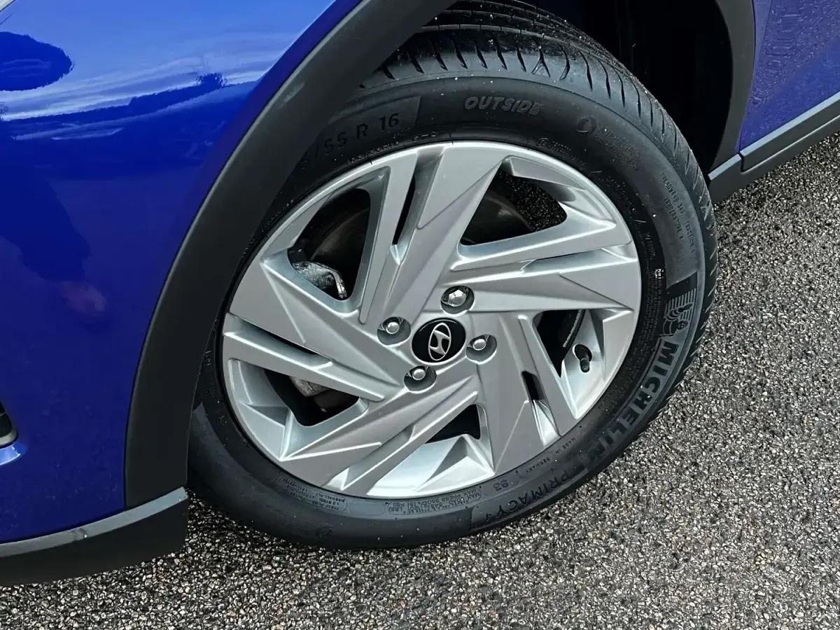 Used Hyundai Bayon SE 2022 Blue SUV