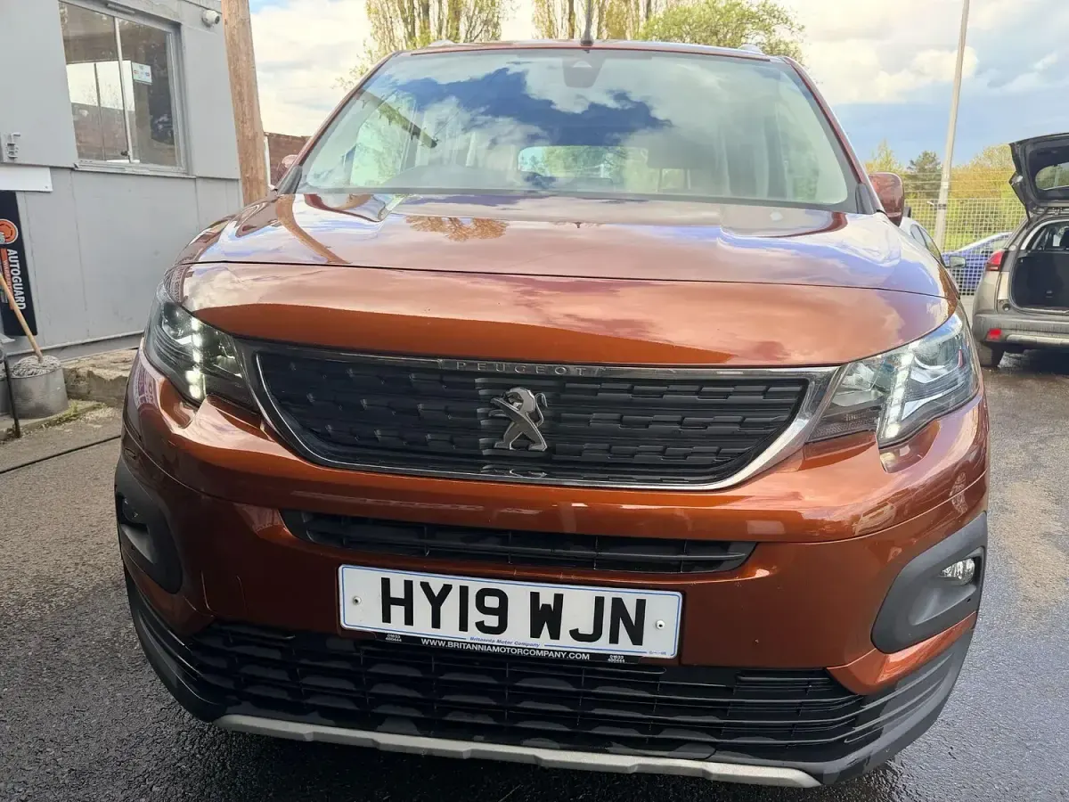 Used Peugeot Rifter Allure 2019 Bronze MPV